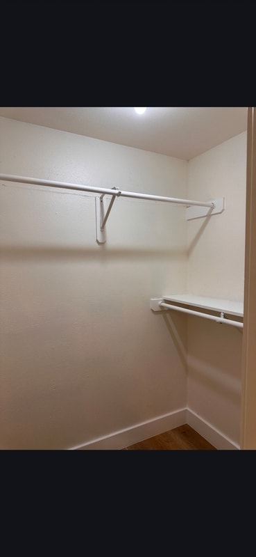 Building Photo - 410 Randall St