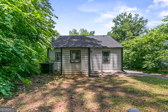 Building Photo - 1472 North Avenue NW