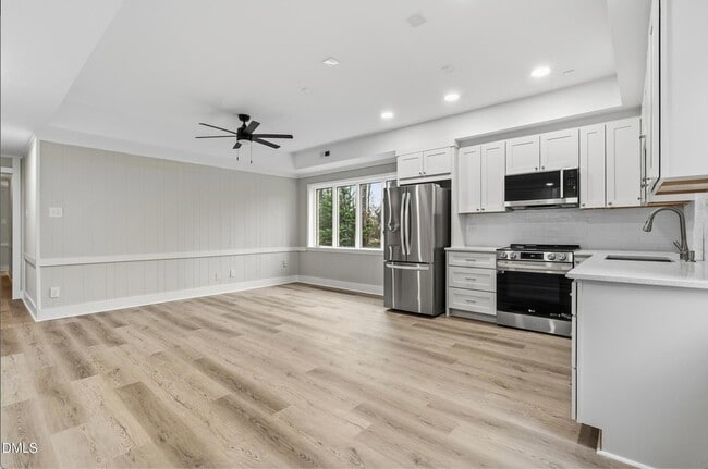 Building Photo - 1504 Homestead Rd