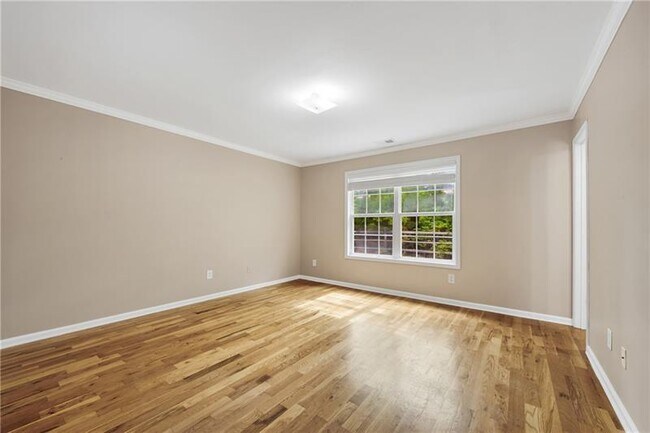 Building Photo - 3194 Cedar Glade Ln NE