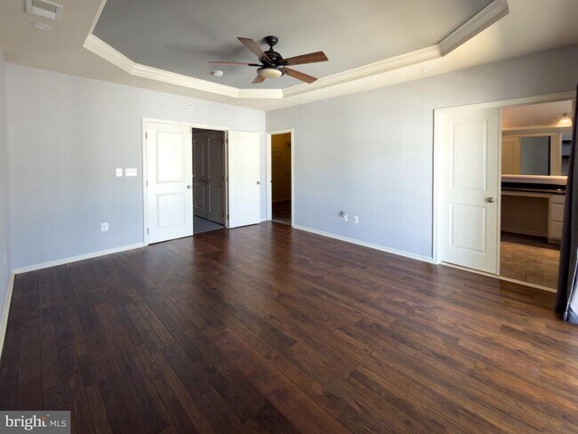 Building Photo - 23548 Buckland Farm Terrace