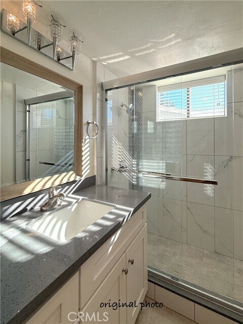 Building Photo - 141 N Parkwood Ave