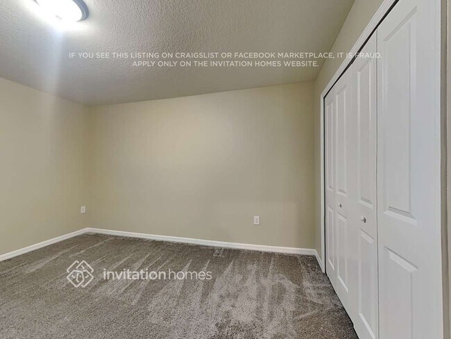 Building Photo - 4500 Holstein St