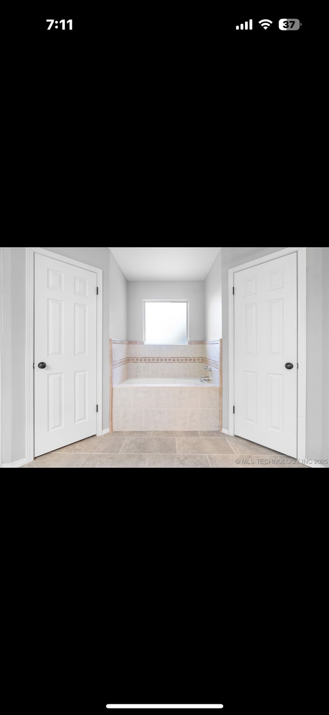 Building Photo - 3039 Kande Ln