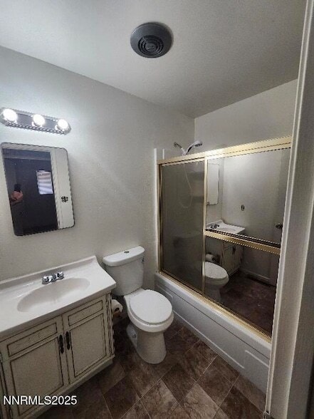 Building Photo - 7720 Fowler Ave