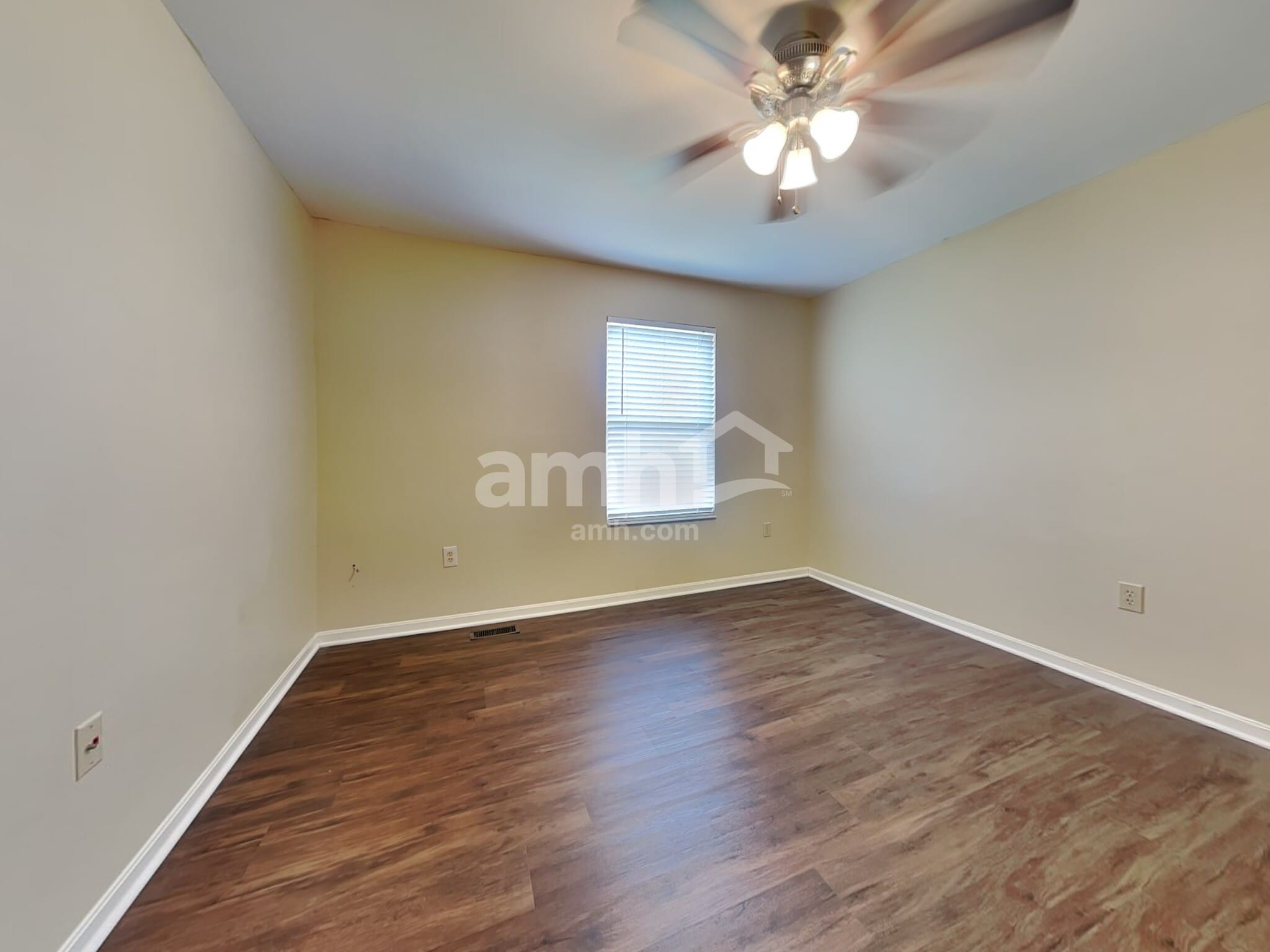 Building Photo - 6443 Lantern Way