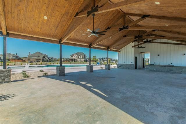 Building Photo - 2104 Palafox Dr