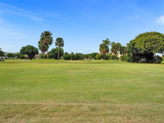 Building Photo - 2651 S Course Dr