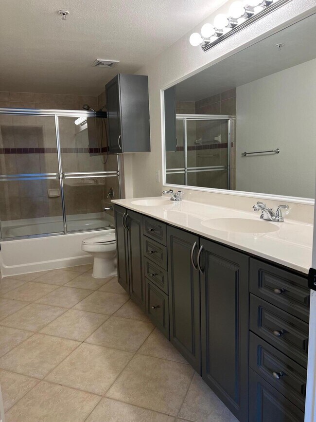 Building Photo - 6434 Emerald Dunes Dr