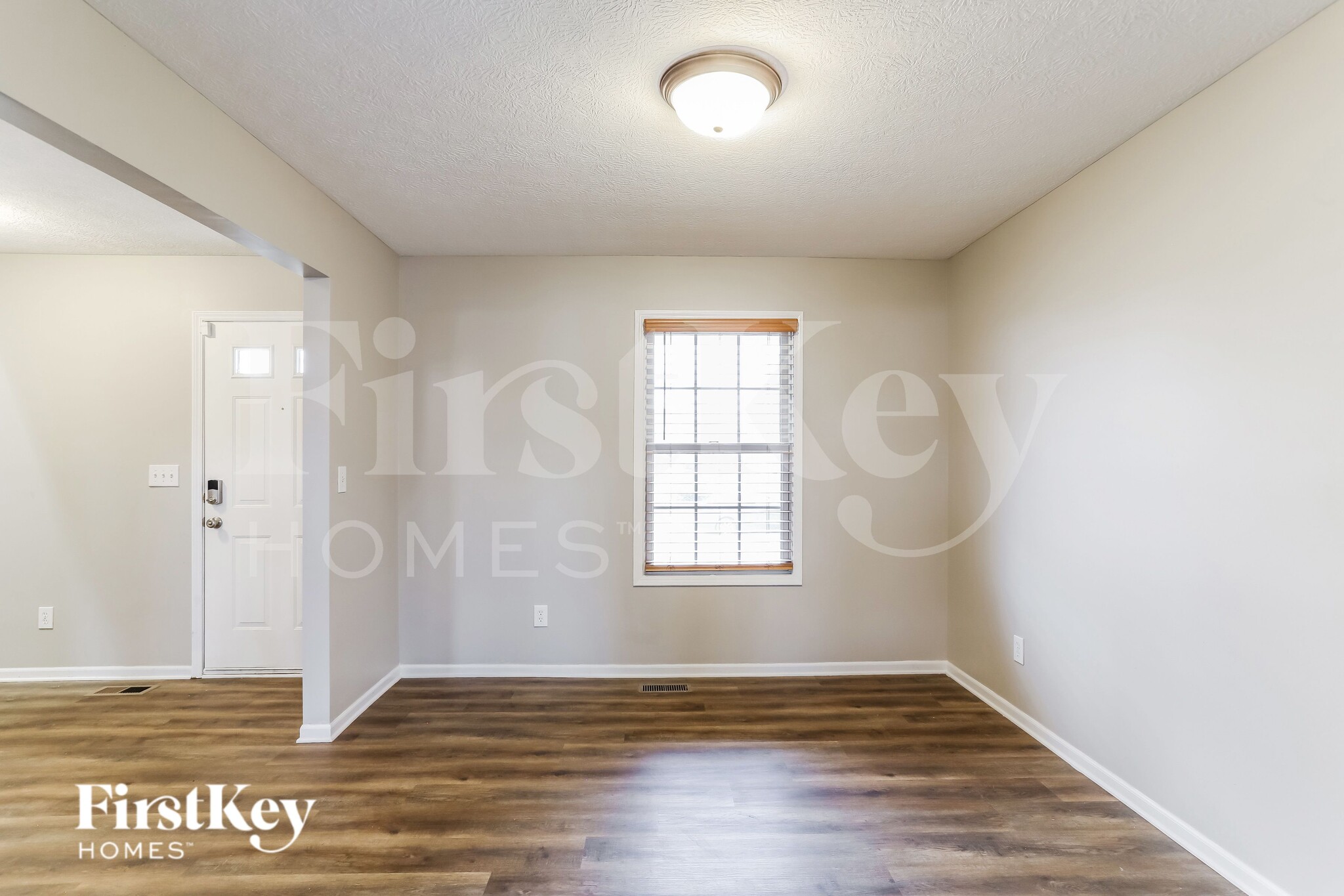 Building Photo - 11760 Chanticleer Dr NW