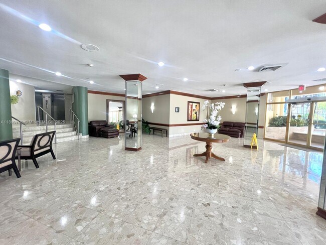 Building Photo - 100 Golden Isles Dr