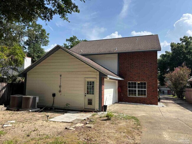 Building Photo - 3111 Leesburg Square