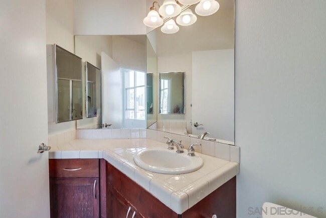 Building Photo - 530 K St