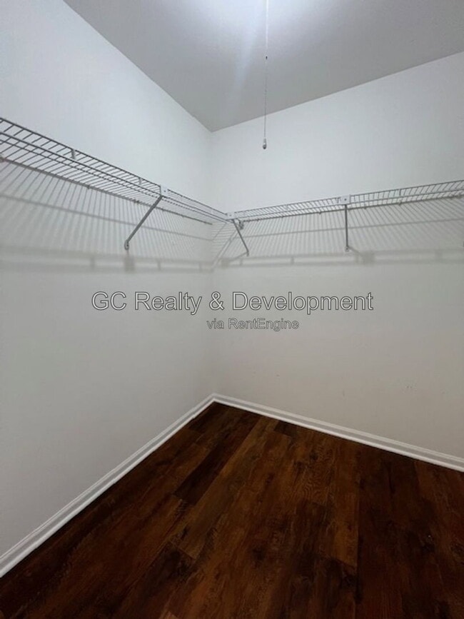 Building Photo - 3148 Cottonwood Ct