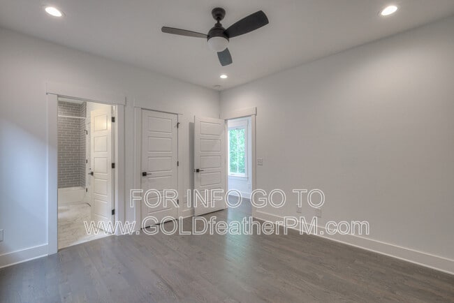 Building Photo - 709B 23rd St