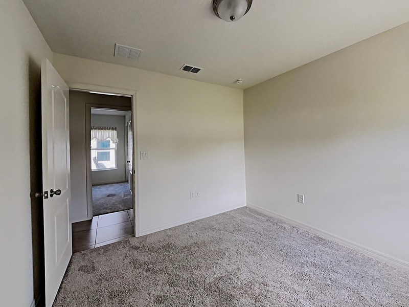 Building Photo - 4600 Glencrest Loop