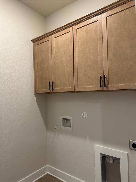 Building Photo - 305 E Luna Blue Ln