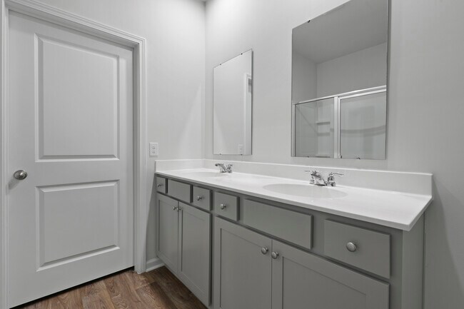 Building Photo - 217 Wedge Cir