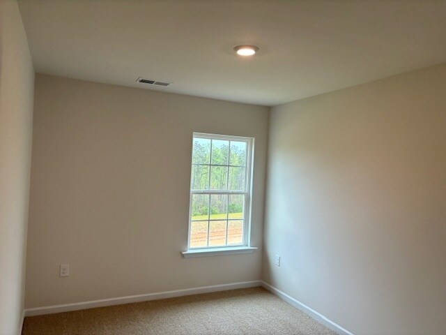 Building Photo - 395 David Hl Dr