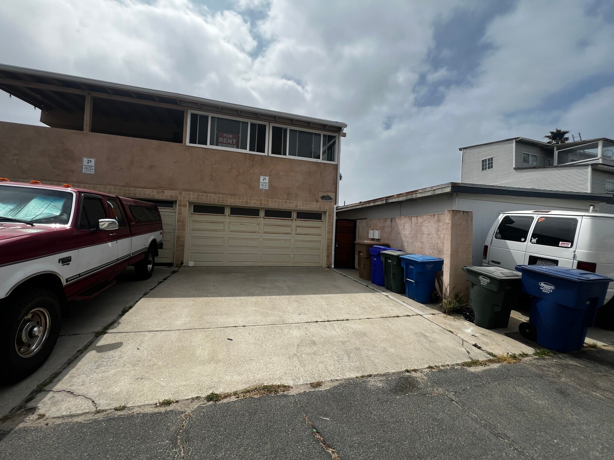 Building Photo - 1110 Hingham Ln