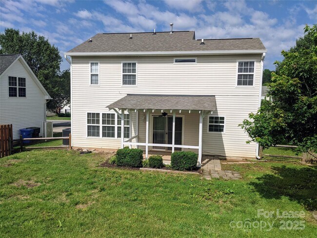 Building Photo - 113 Bluffton Rd