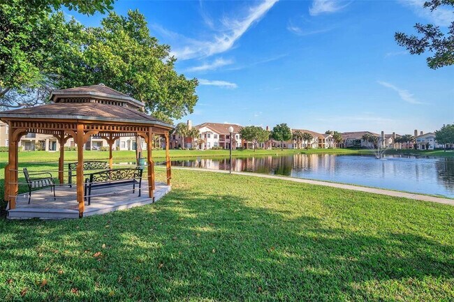 Building Photo - 2109 Belmont Ln