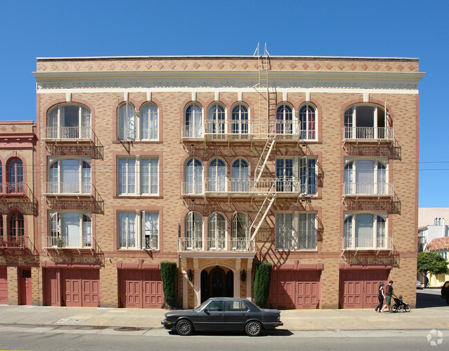 Building Photo - 3459 Divisadero St