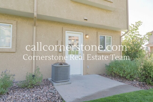Building Photo - 7902 Antelope Valley Point