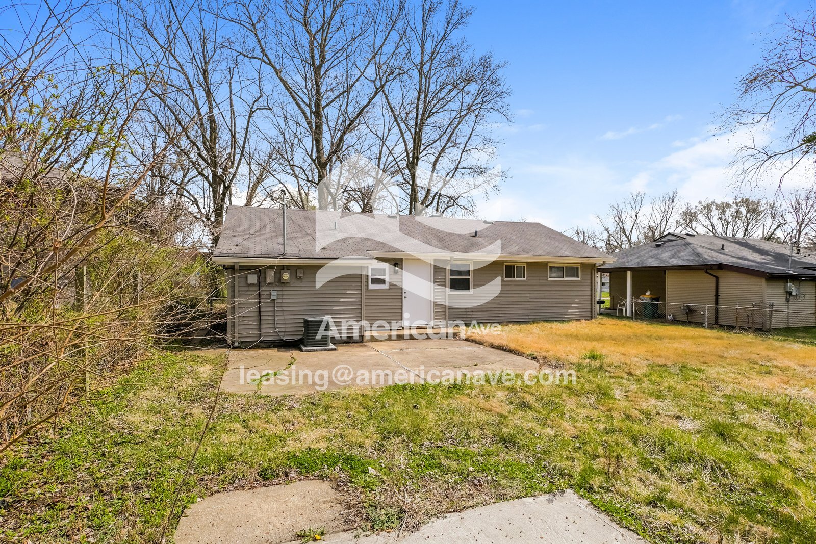 Building Photo - 10109 Ventura Dr