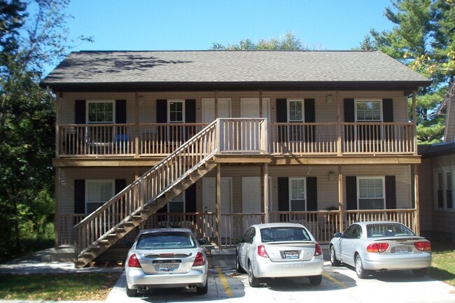 Building Photo - 1518 1st St