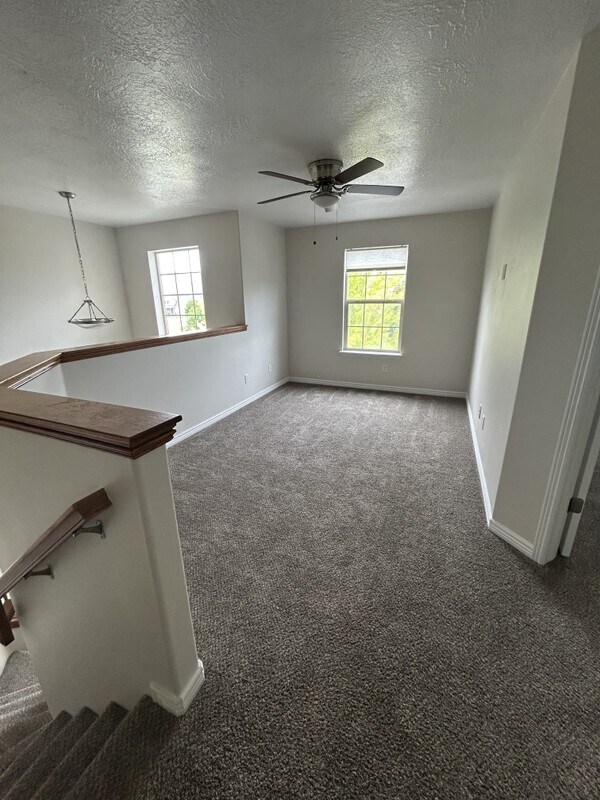 Building Photo - 7497 Valley Maple Dr
