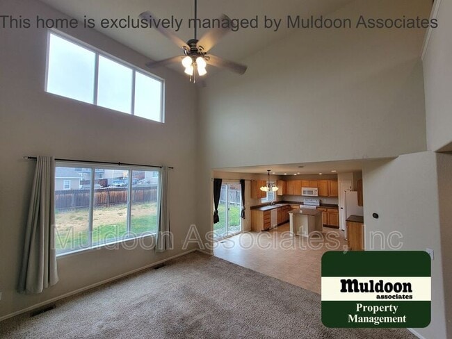 Building Photo - 6052 San Mateo Dr