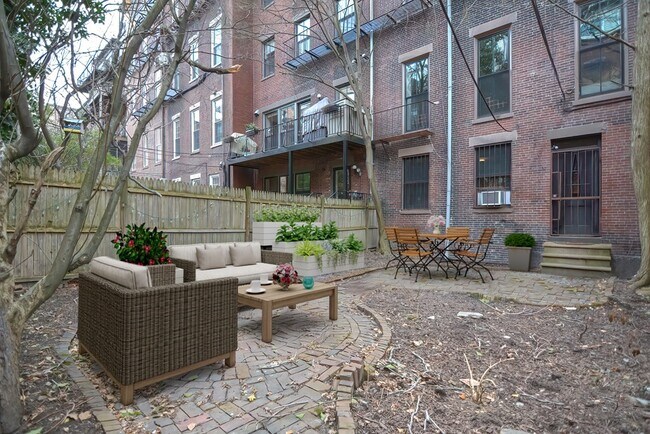 Building Photo - 23 Union Pk