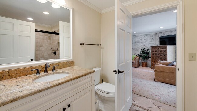 Building Photo - 1217 Debordieu Blvd