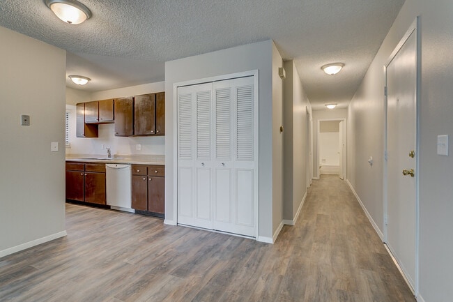 Building Photo - 1140 Holli Springs Ln