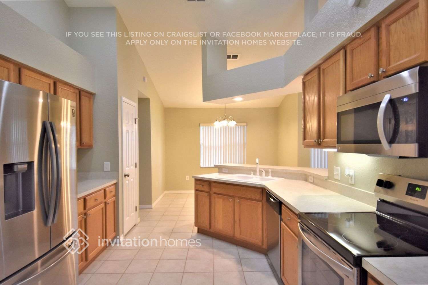 Building Photo - 2541 Pine Valley Dr