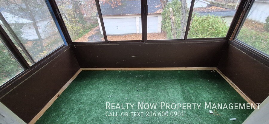 Building Photo - 3636 Glencairn Rd