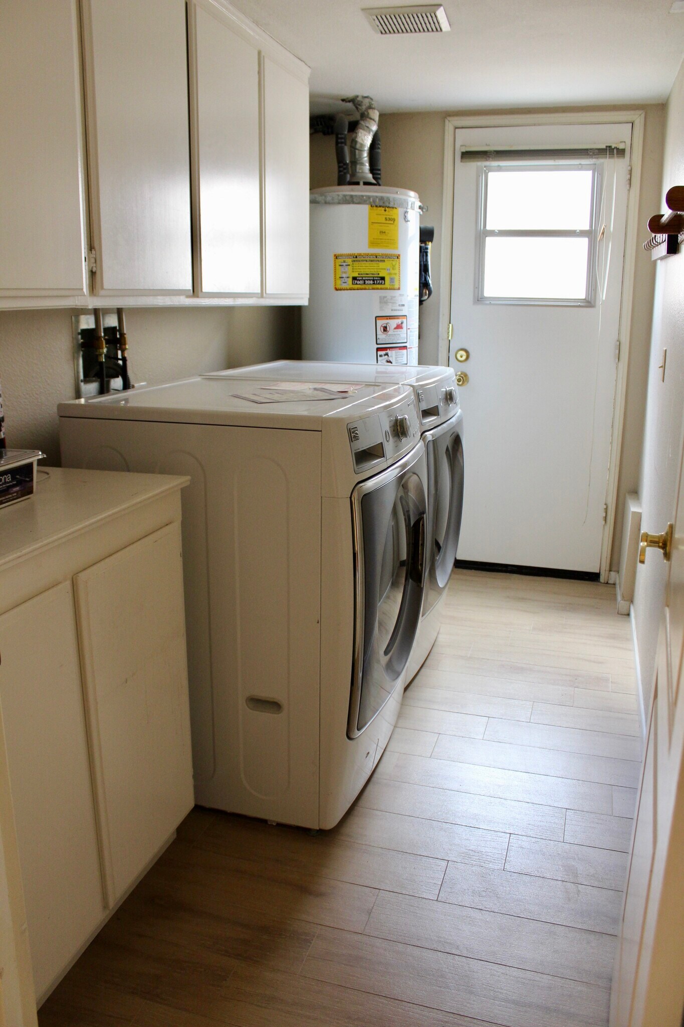 Included washer and dryer. - 1780 Crystal Ridge Way