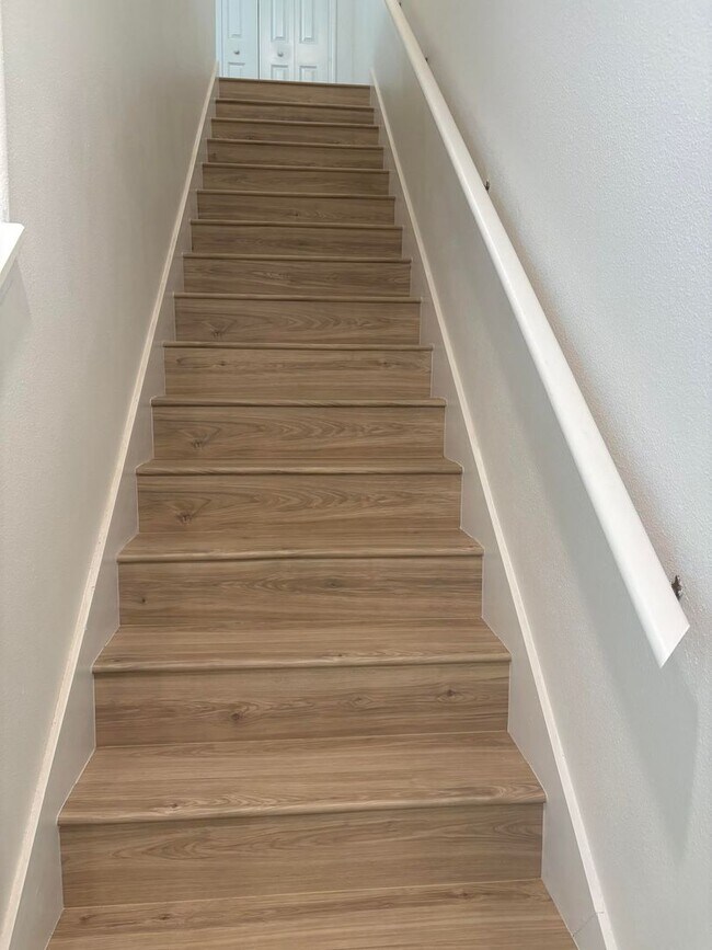 Building Photo - 14442 Editors Note St