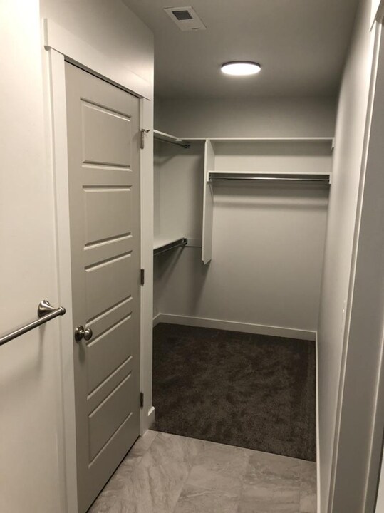 master closet - 441 W 3200 N