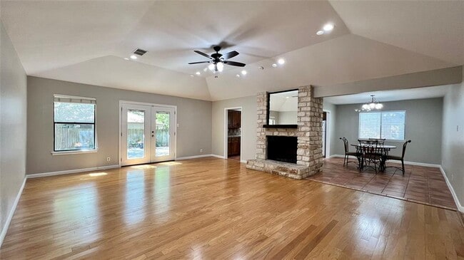Building Photo - 5837 Secrest Dr