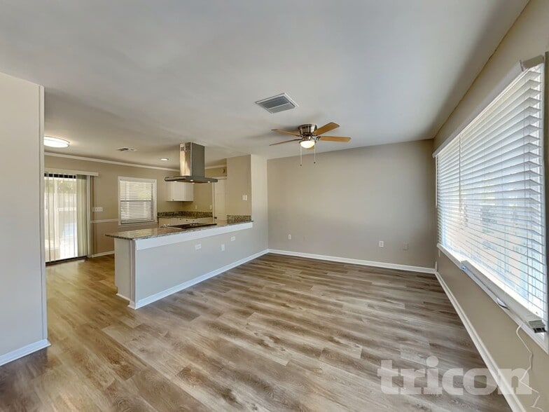 Building Photo - 1439 Leafwood Ct