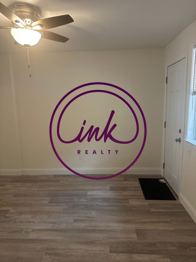 Building Photo - Updated Duplex in Stateline Tahoe