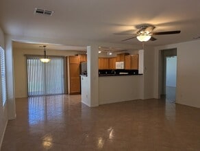 Building Photo - 1242 W Roosevelt Ave