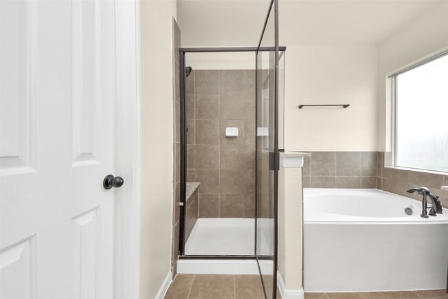 Building Photo - 8226 Silent Deep Dr