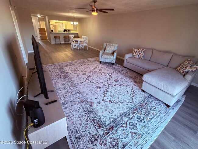 Building Photo - 2160 N Hwy A1A