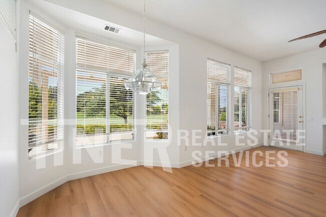 Building Photo - 7401 Acorn Glen Loop