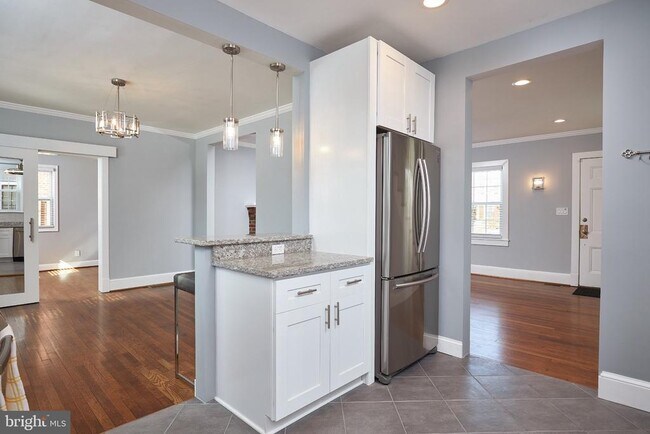 Building Photo - 4912 Brandywine St NW
