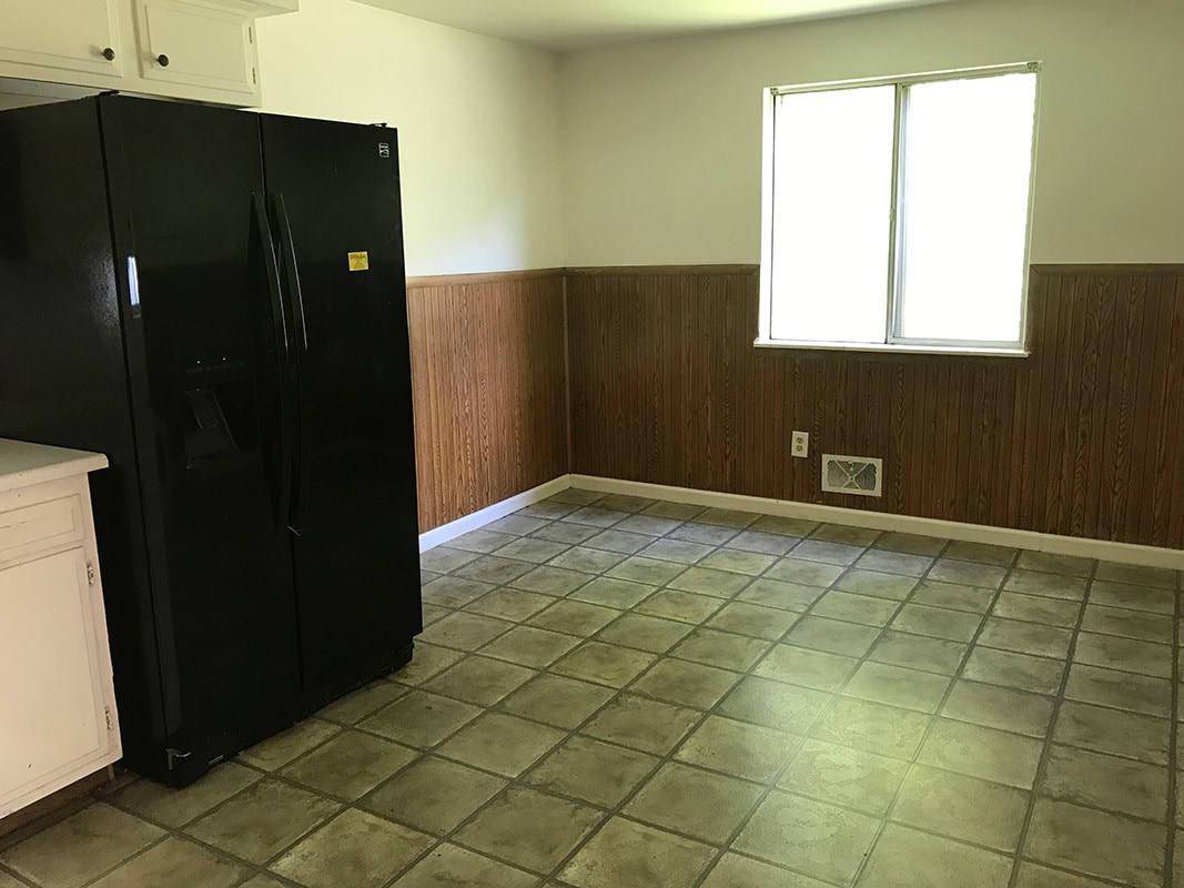 Building Photo - 45 Charles Ave