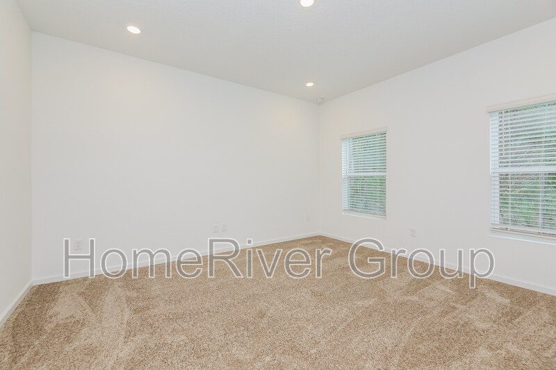 Building Photo - 4966 Bramante Dr